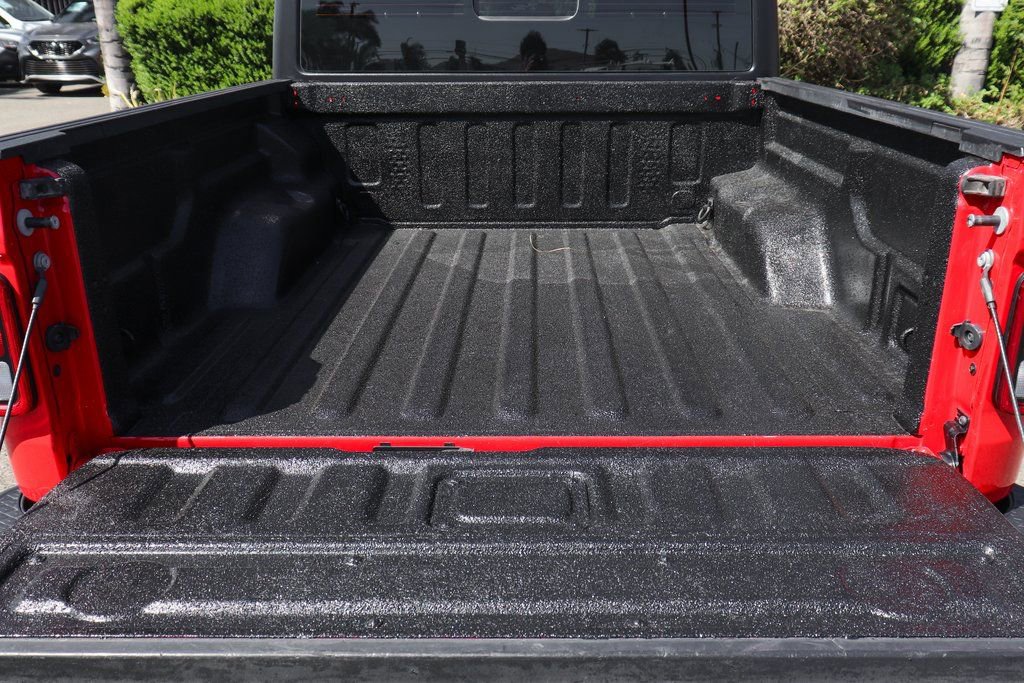 Used 2022 Jeep Gladiator Sport image 8