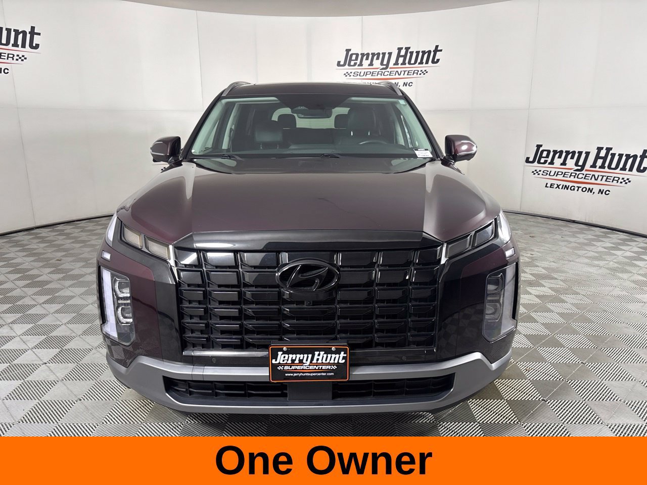 Used 2024 Hyundai Palisade SEL w/ Premium Package AWD/4WD image 3