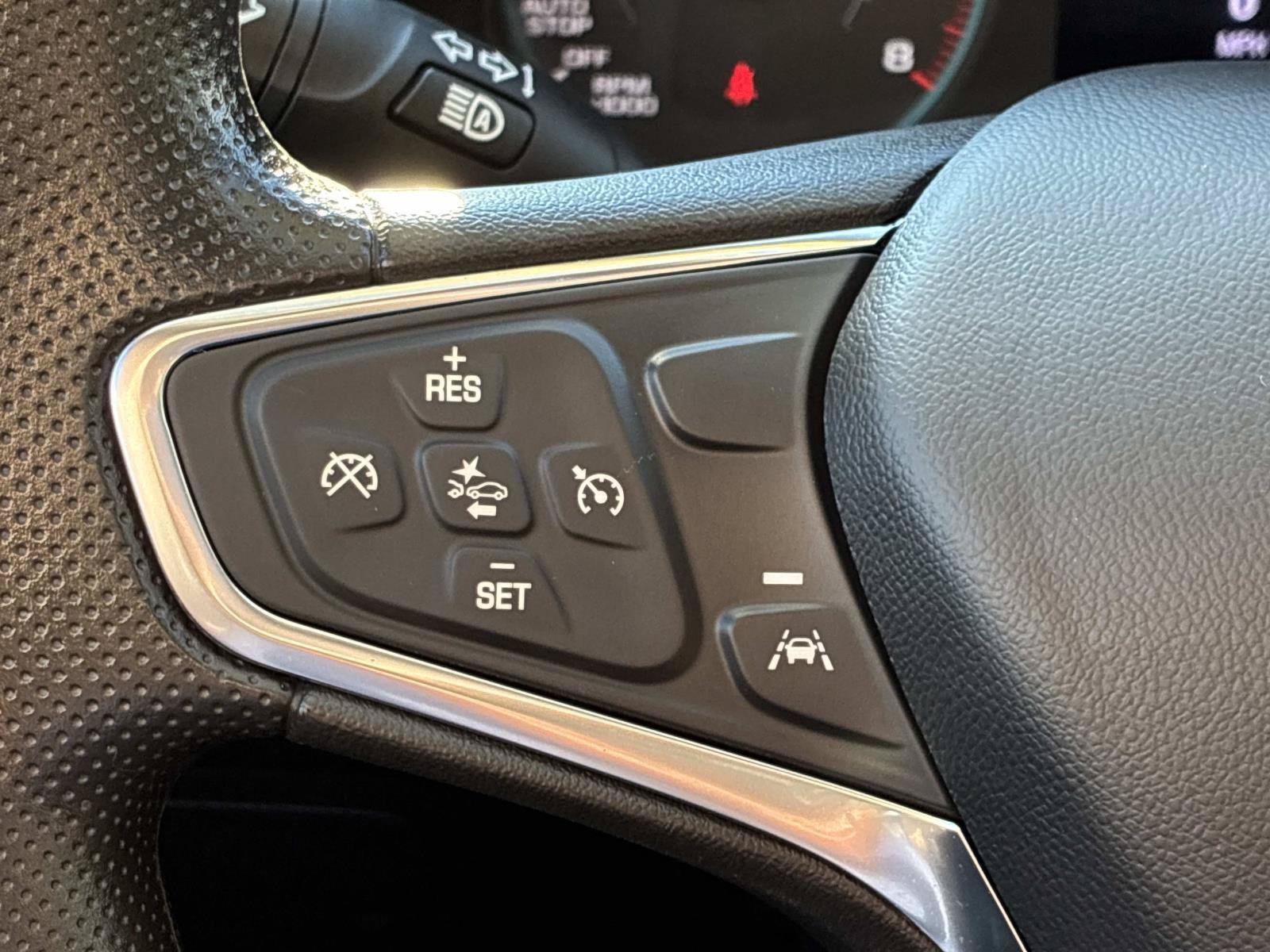 Used 2023 Chevrolet Malibu LT FWD image 25