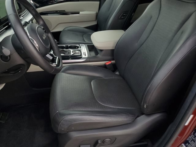 Certified 2024 Kia Carnival SX Prestige FWD image 17