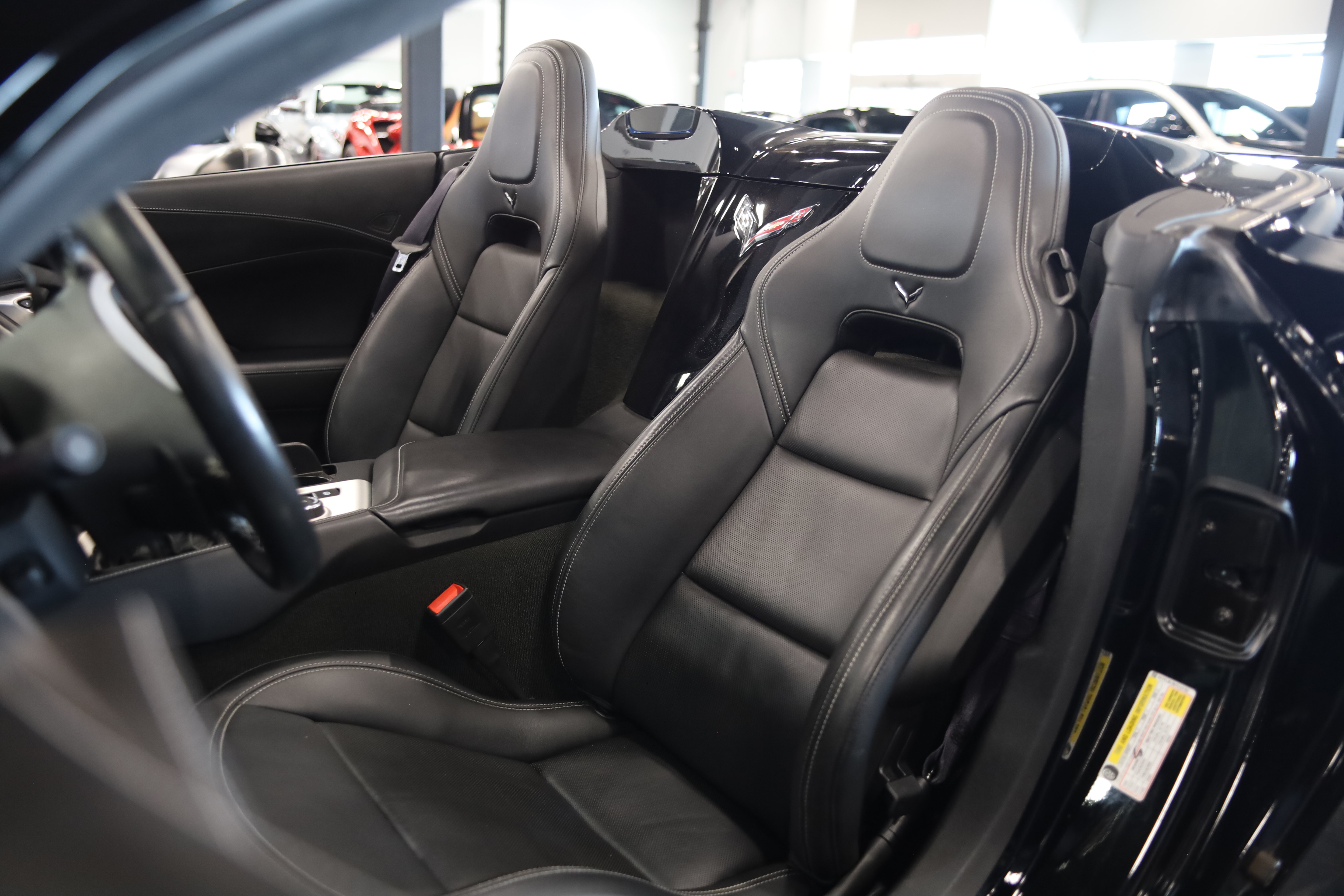 Used 2015 Chevrolet Corvette Stingray Convertible w/ 3LT Preferred Equipment Group RWD image 20