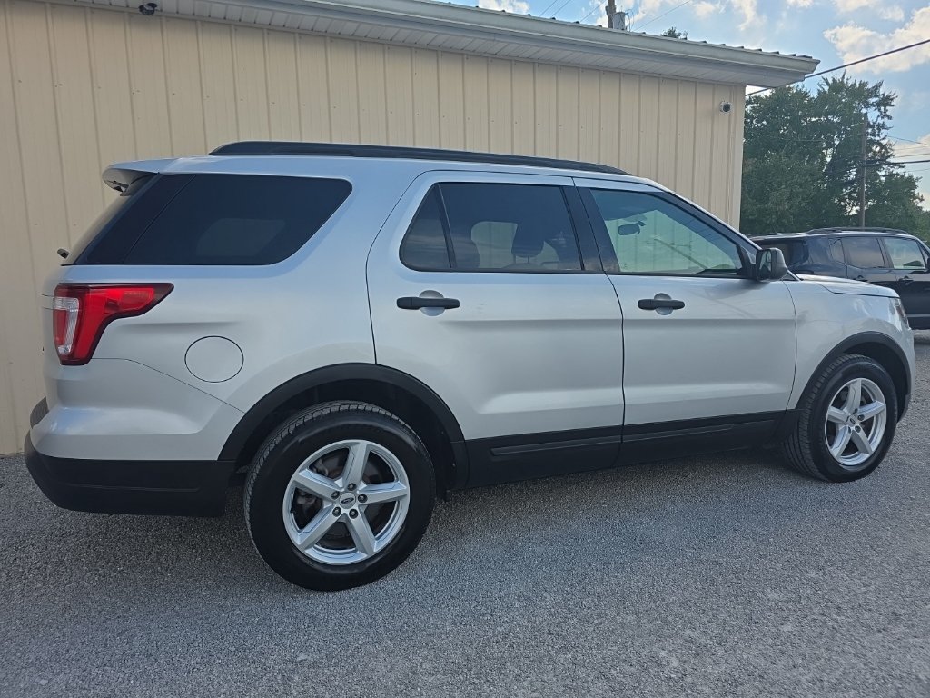 Used 2019 Ford Explorer FWD image 7