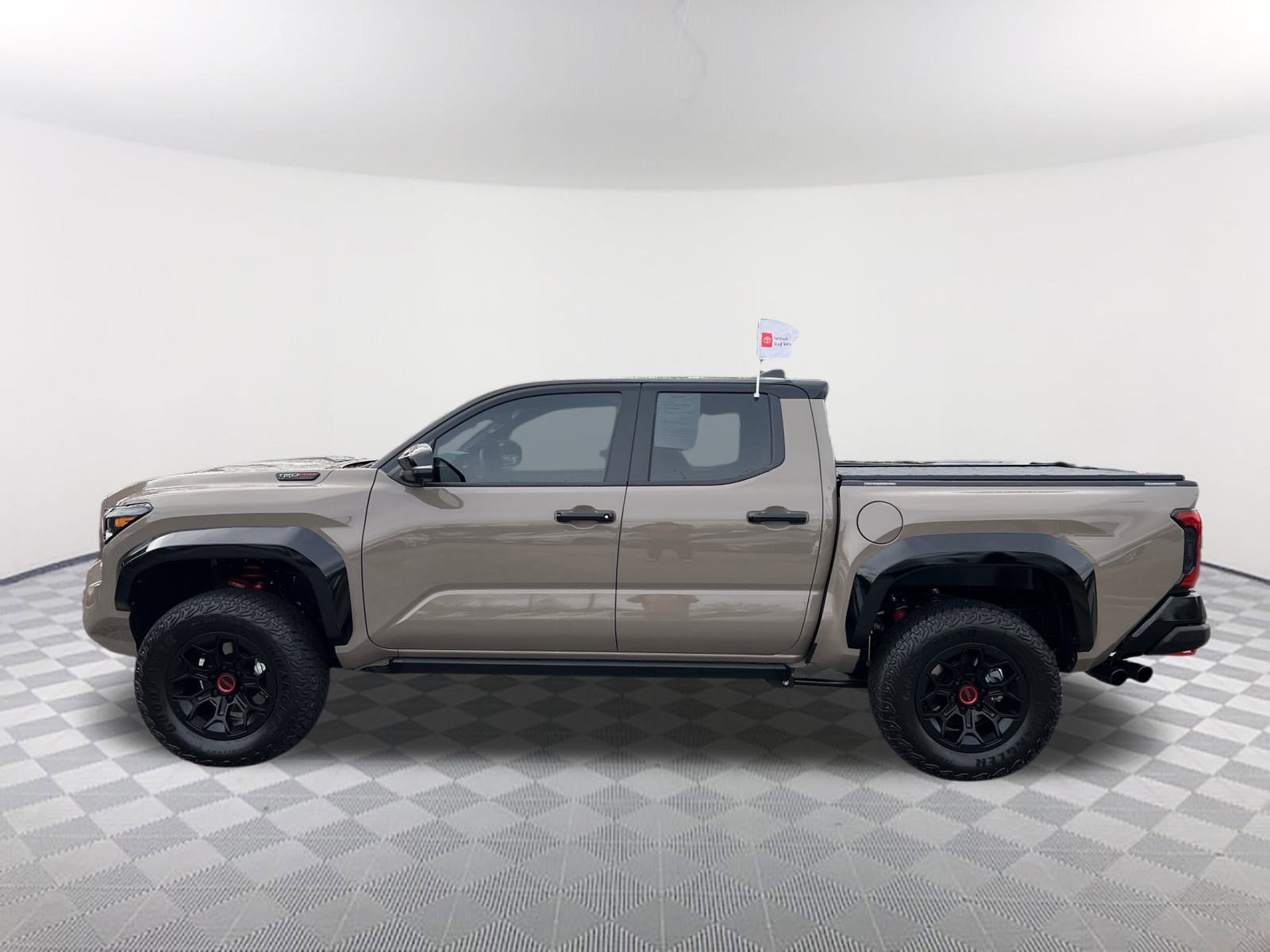 Certified 2025 Toyota Tacoma TRD Pro image 15