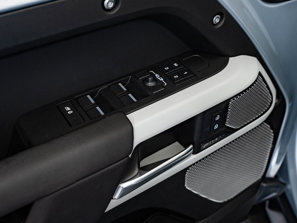 Used 2024 Land Rover Defender 130 S AWD/4WD image 27