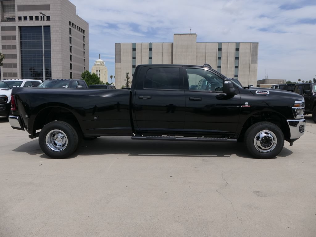 New 2026 RAM 3500 Tradesman AWD/4WD image 2