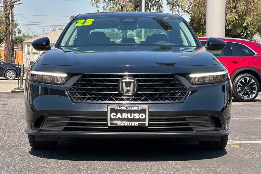 Used 2023 Honda Accord EX image 9