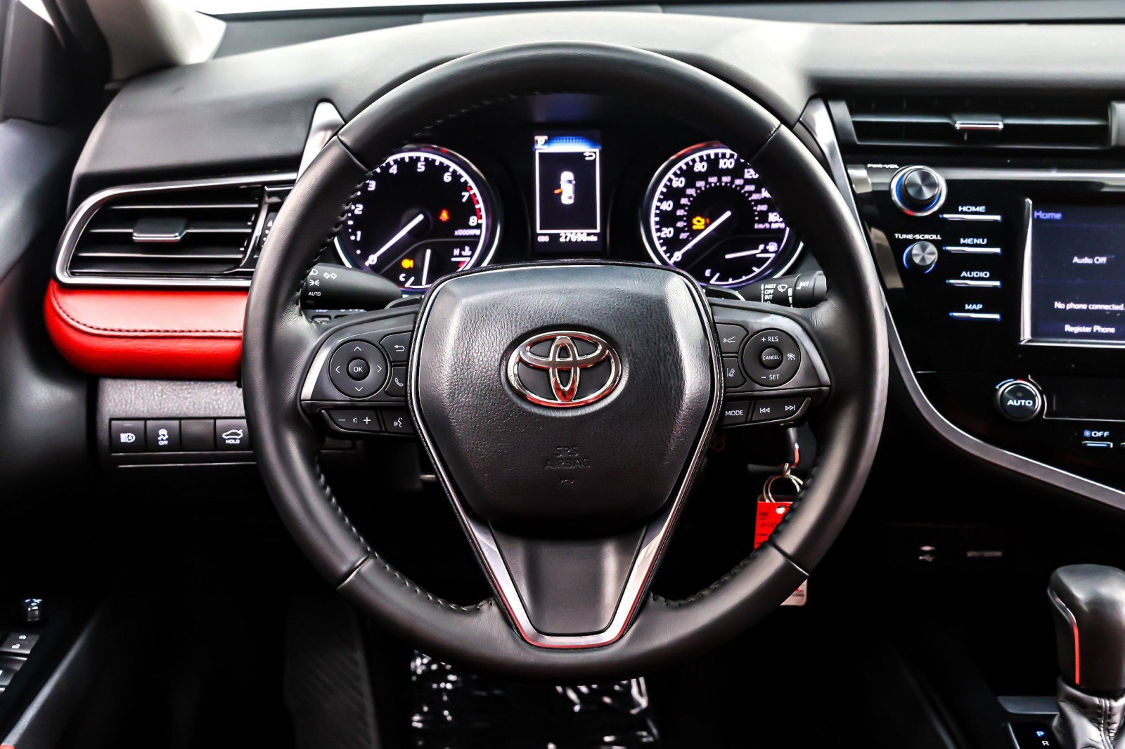 Used 2019 Toyota Camry SE image 19