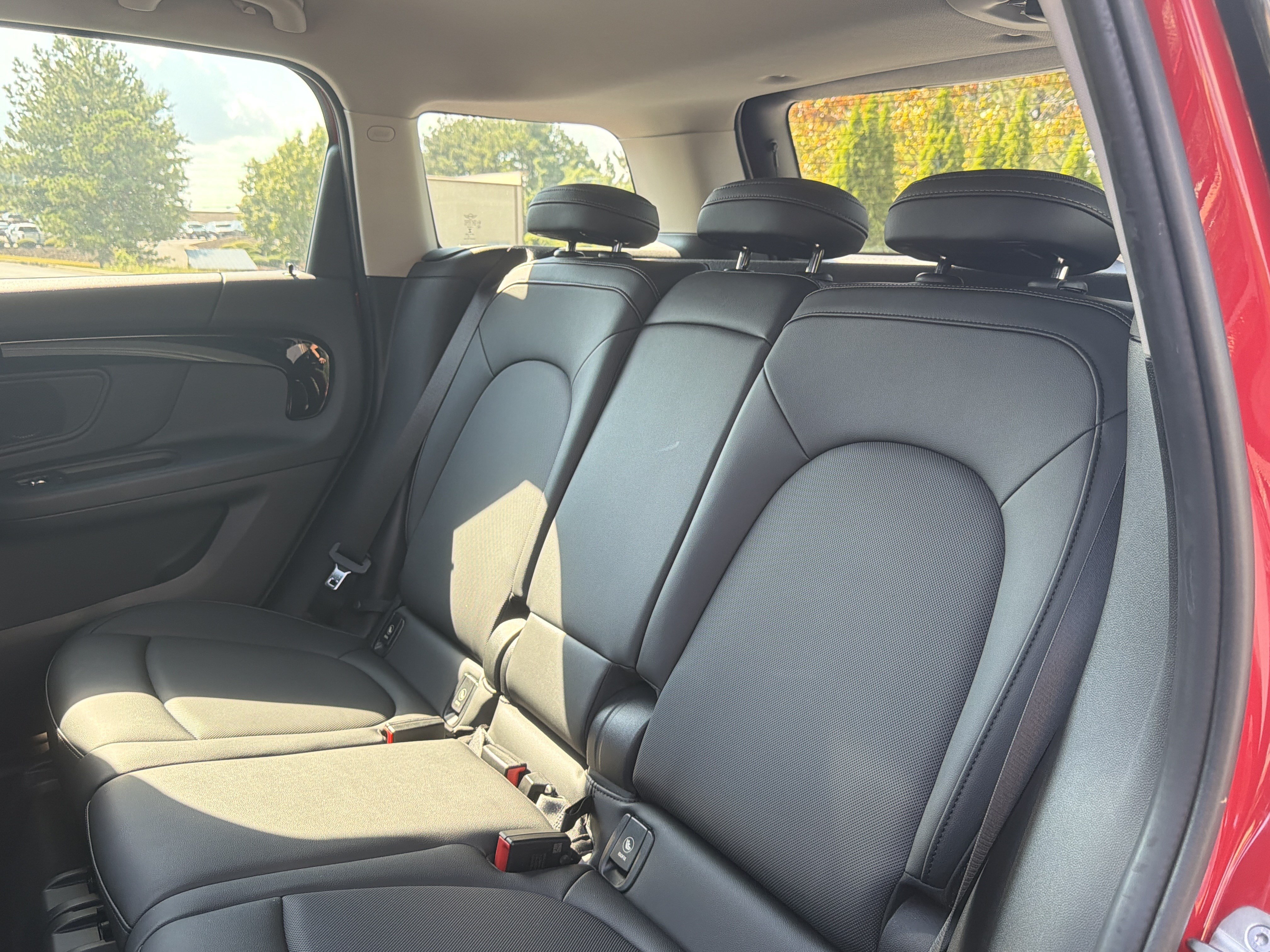 Used 2023 MINI Cooper Countryman S FWD image 17