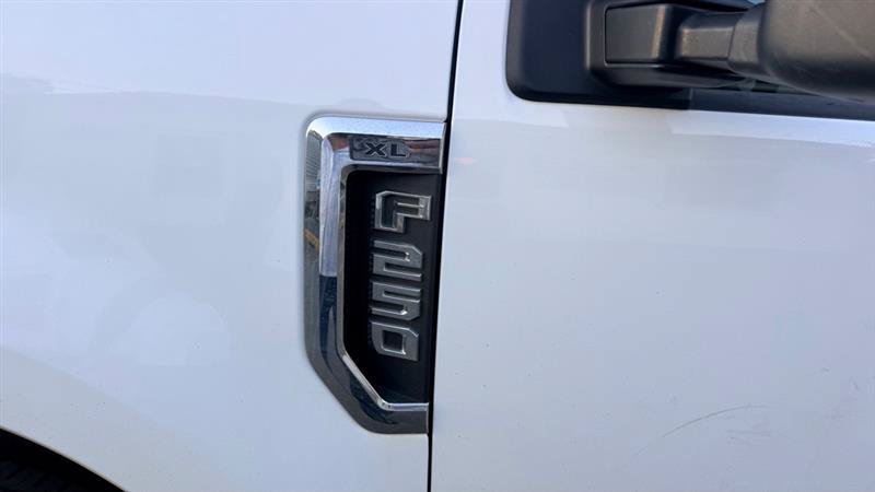 Used 2017 Ford F250 XL w/ Power Equipment Group AWD/4WD image 36