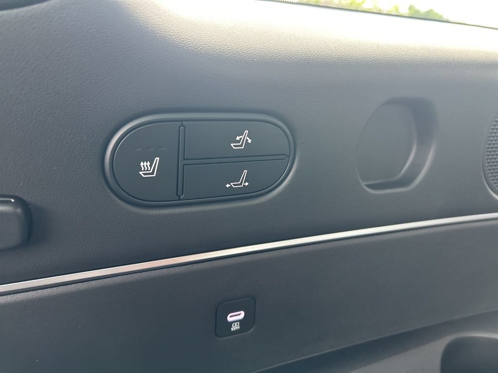 New 2026 Hyundai Palisade Calligraphy AWD/4WD image 15