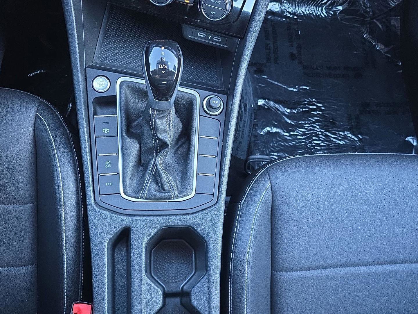 Certified 2023 Volkswagen Jetta SE image 16