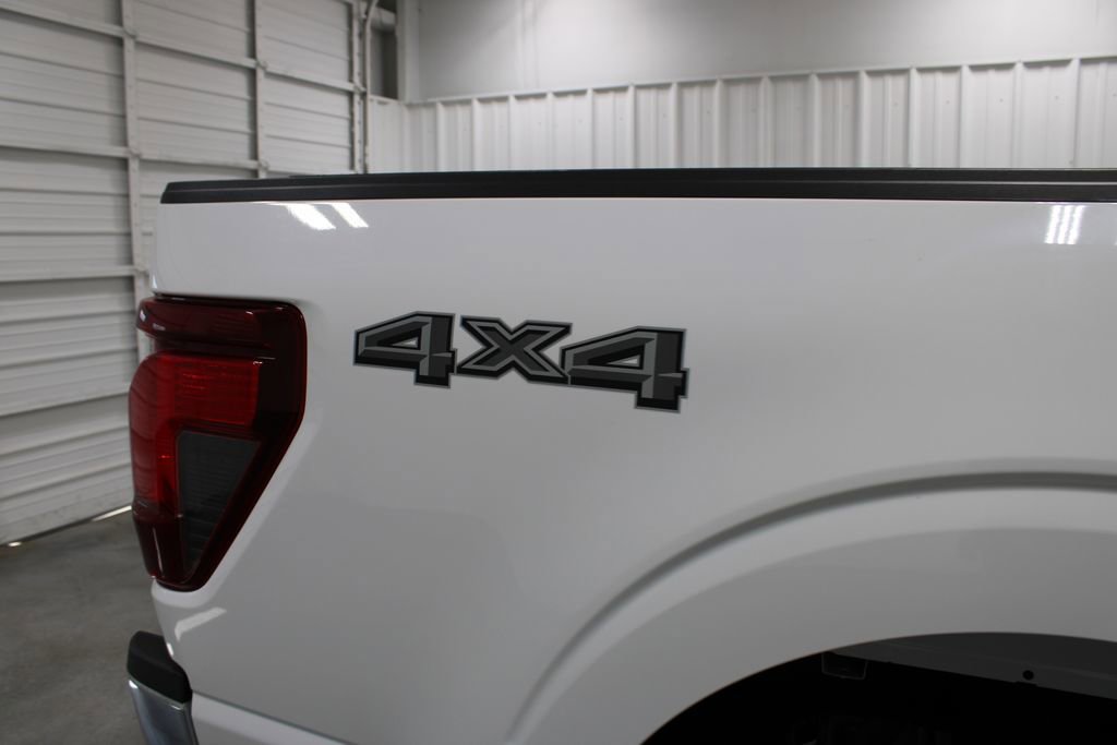 Used 2024 Ford F150 XLT image 12