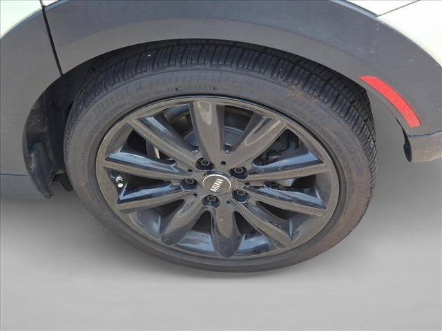 Used 2021 MINI Cooper 4-Door Hardtop FWD image 8