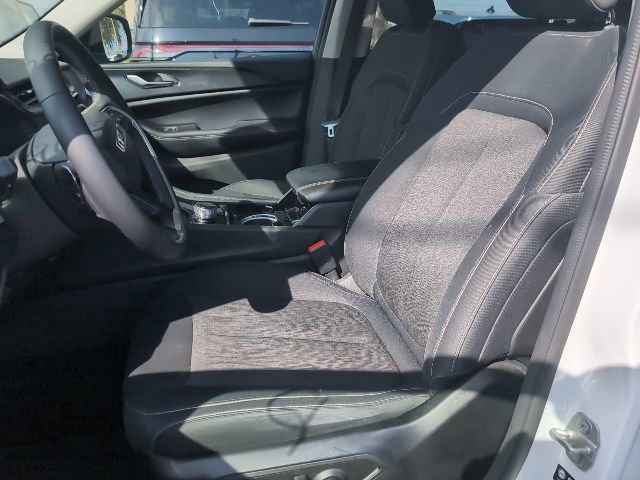 Used 2023 Jeep Grand Cherokee L Laredo image 9