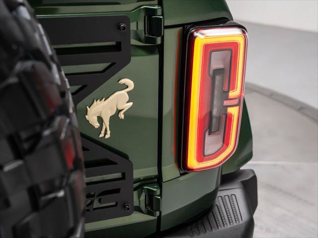 New 2025 Ford Bronco Badlands w/ Sasquatch Package AWD/4WD image 16