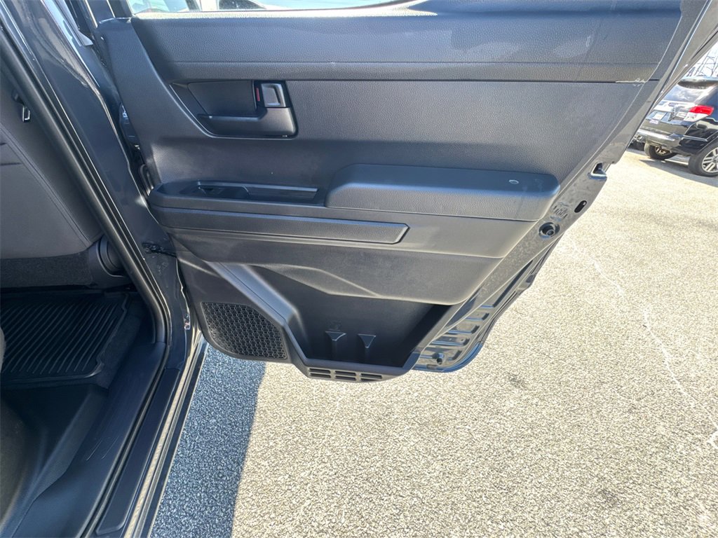 Certified 2025 Toyota Tacoma SR image 16