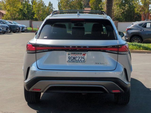 Used 2023 Lexus RX 350h w/ Cold Area Package image 6