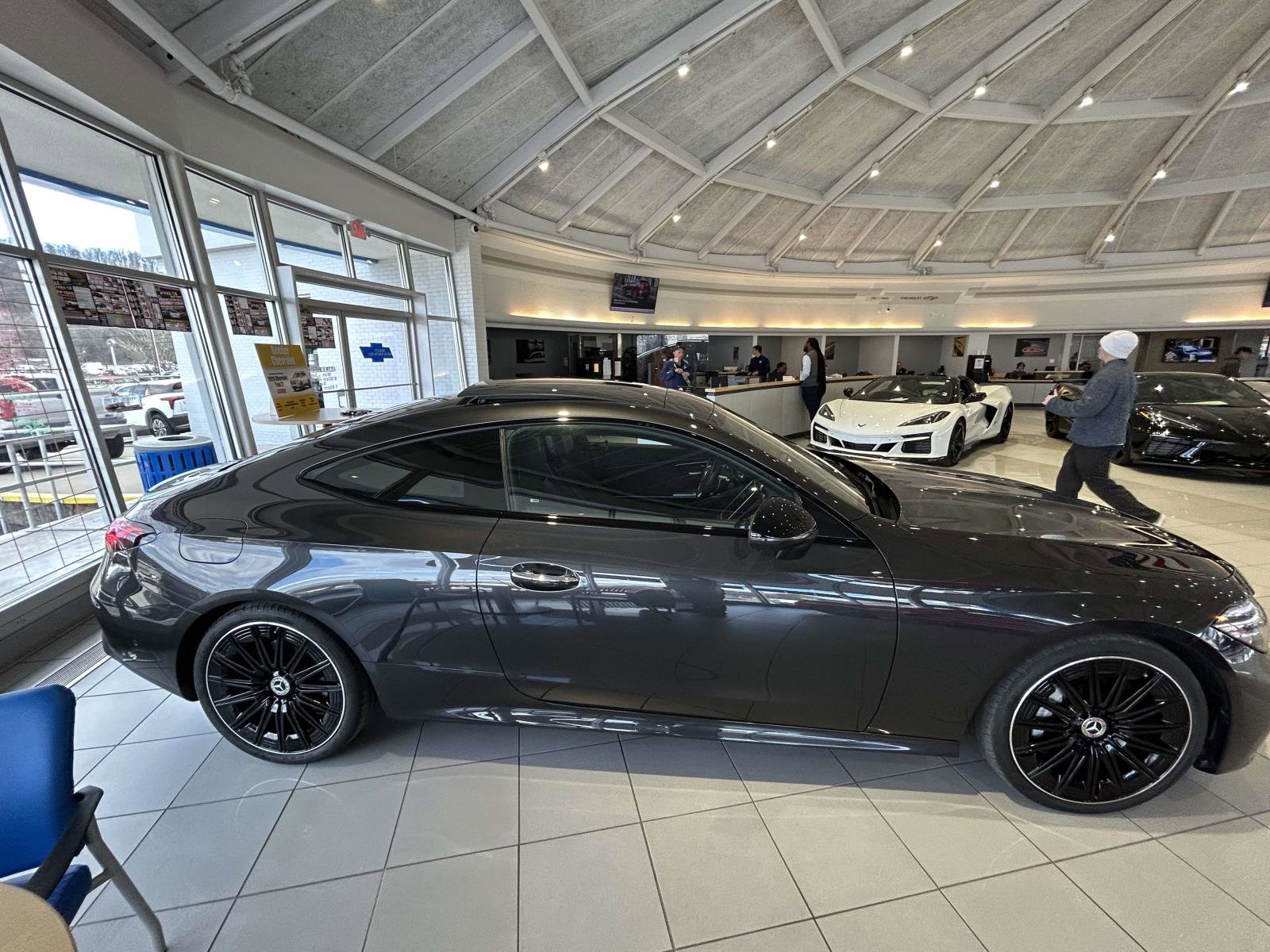 Used 2024 Mercedes-Benz CLE 450 4MATIC Coupe image 2