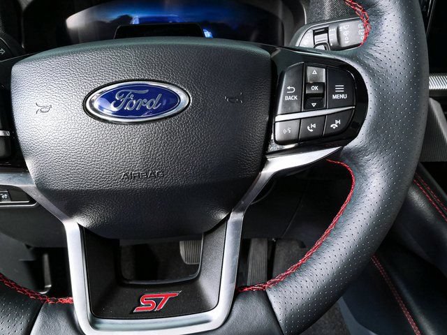 Used 2025 Ford Explorer ST AWD/4WD image 12
