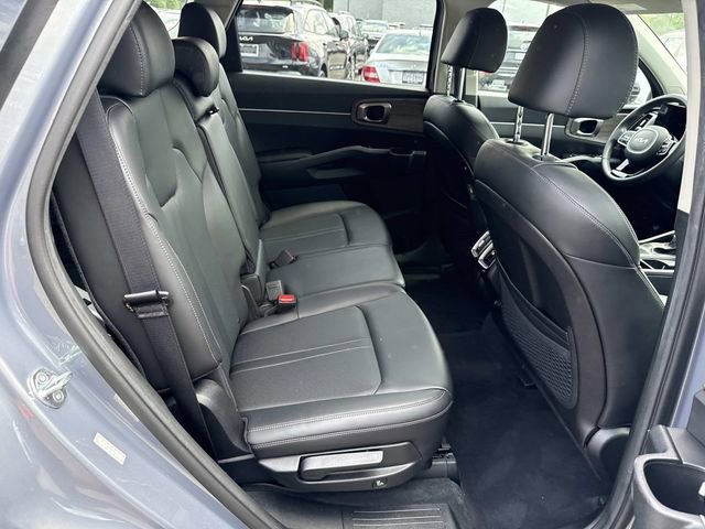 Used 2023 Kia Sorento S AWD/4WD image 11