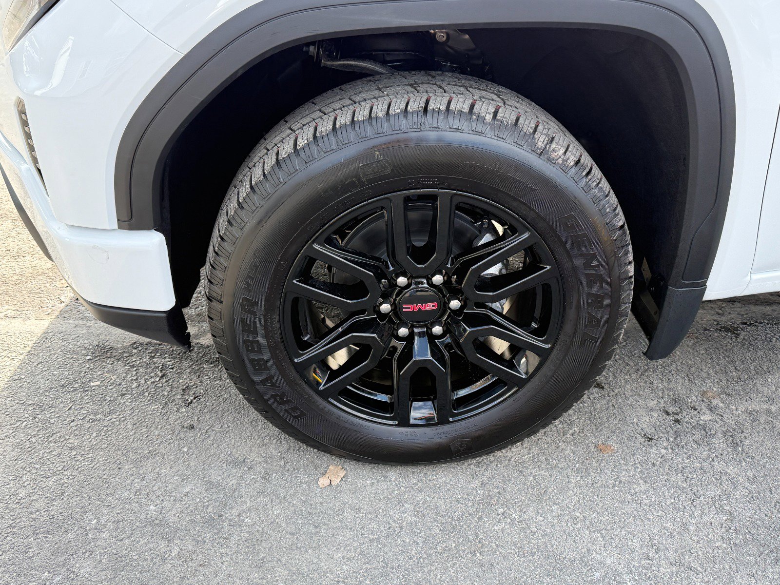 New 2026 GMC Sierra 1500 Pro w/ Graphite Edition image 9