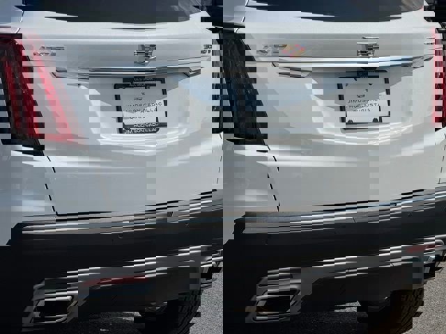 New 2025 Cadillac XT5 Premium Luxury w/ Technology Package FWD image 8