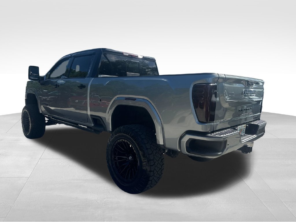 Used 2026 GMC Sierra 2500 Denali Ultimate w/ Max Trailering Package AWD/4WD image 8