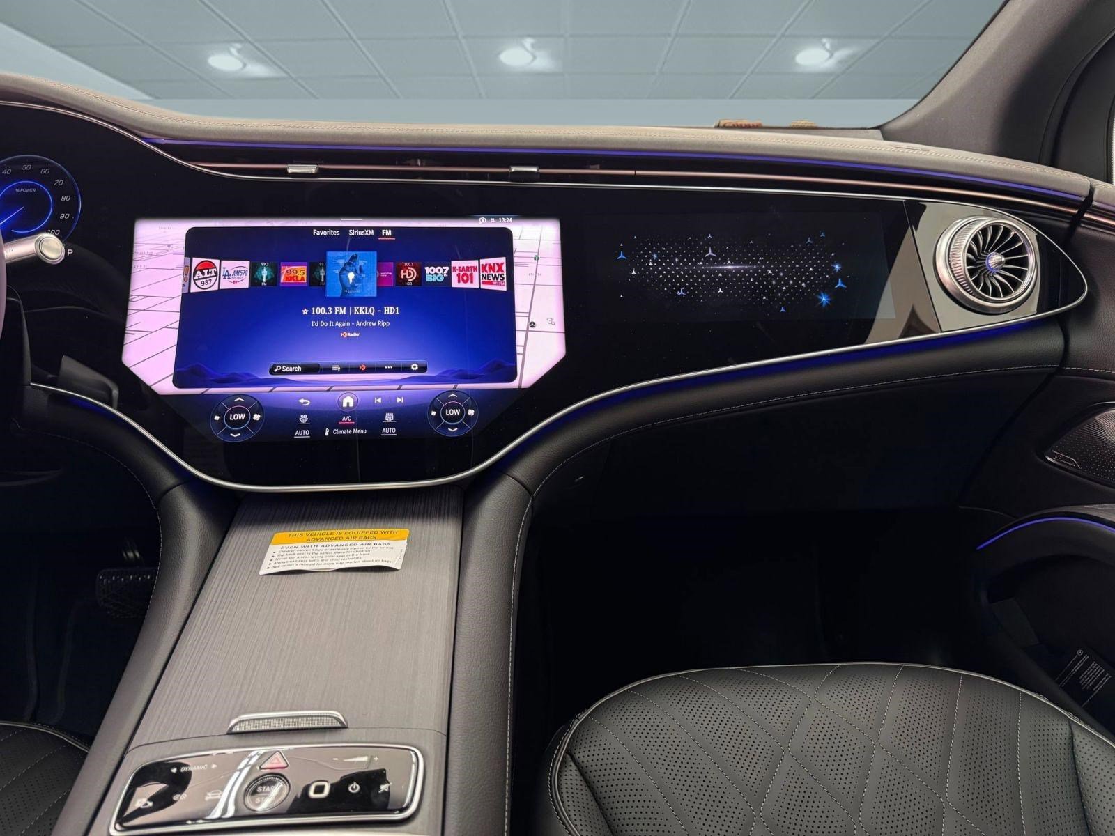 New 2026 Mercedes-Benz EQS 550 4MATIC SUV image 27