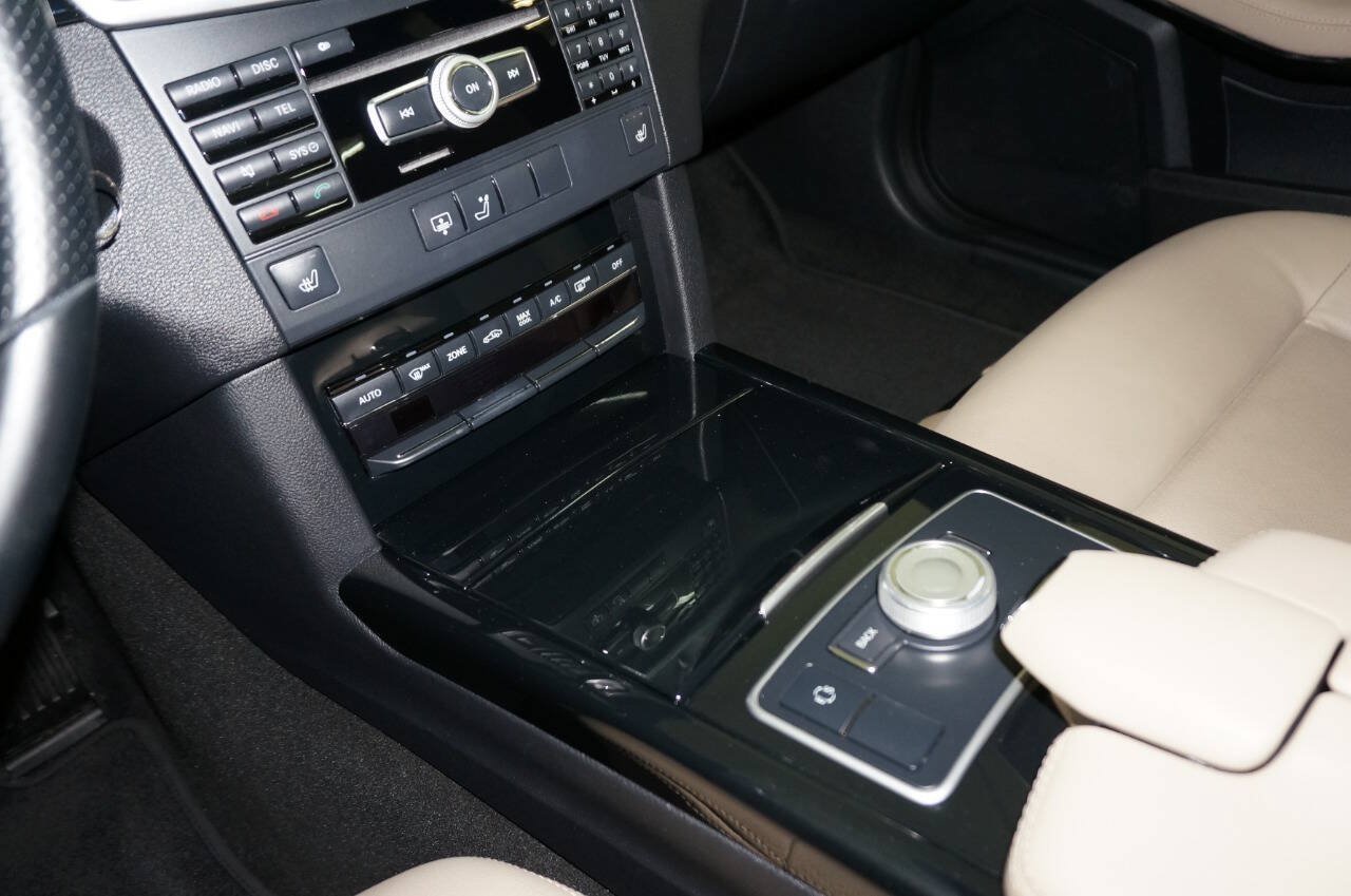 Used 2012 Mercedes-Benz E 350 Sedan image 28