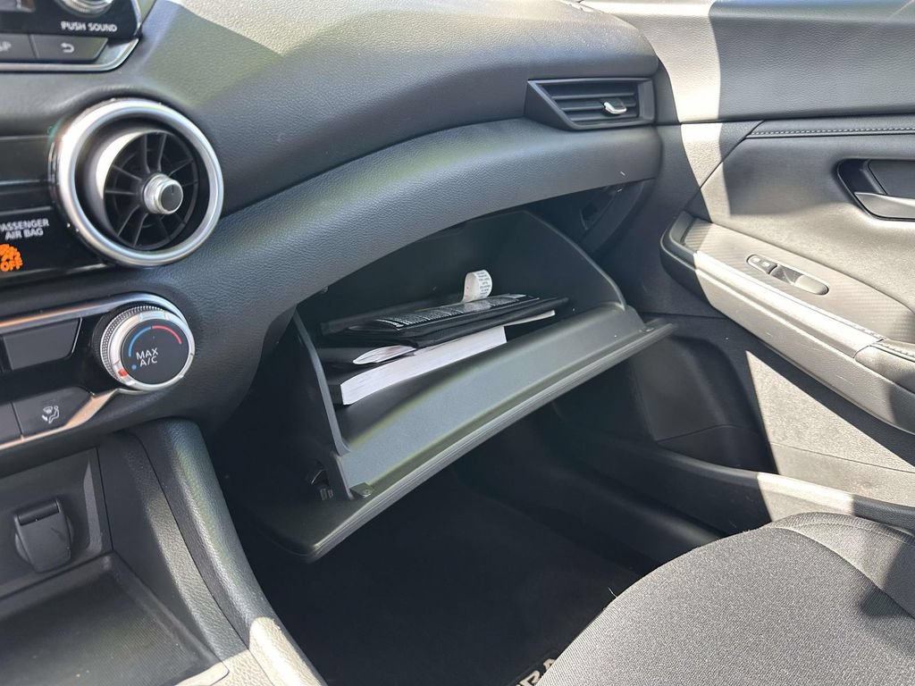 Certified 2024 Nissan Sentra S FWD image 19
