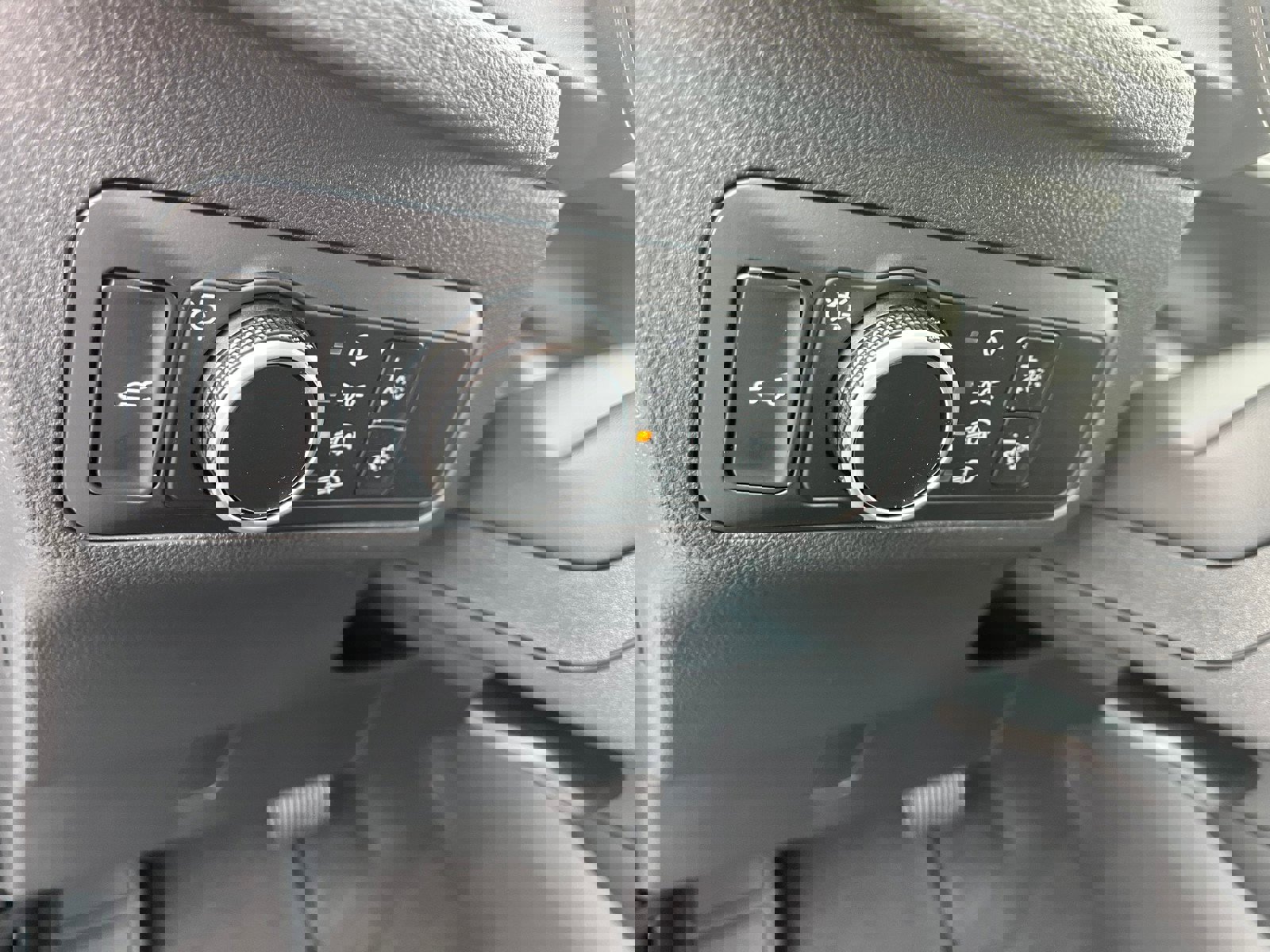 New 2026 Ford Escape Active image 12