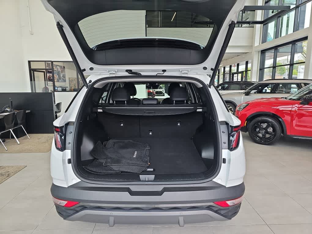 Used 2022 Hyundai Tucson Limited AWD/4WD image 10