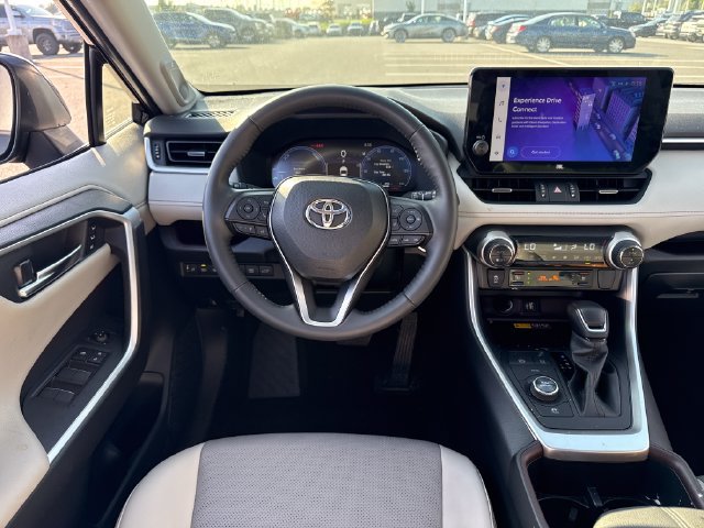 Used 2024 Toyota RAV4 Limited w/ Advanced Technology Package AWD/4WD image 20