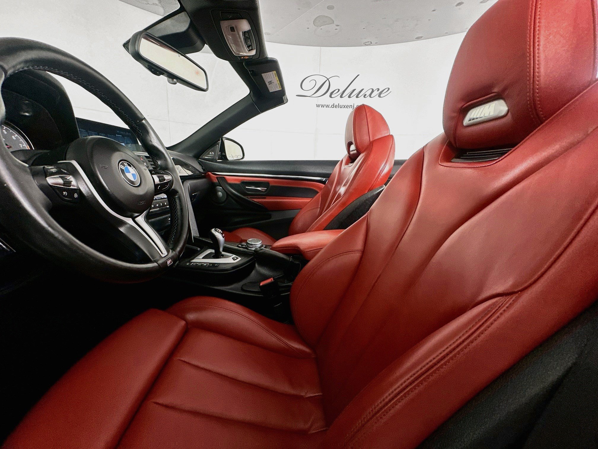 Used 2017 BMW M4 Convertible RWD image 19
