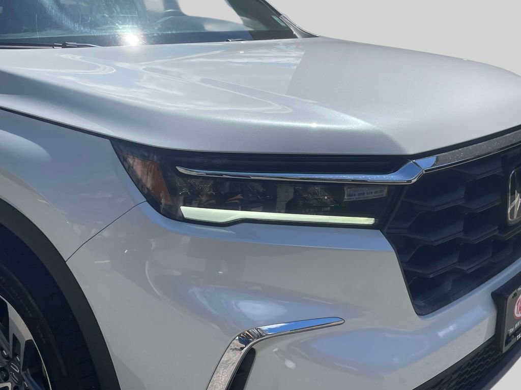 Used 2023 Honda Pilot EX-L image 9