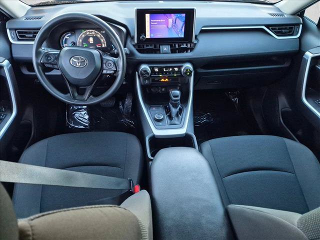 Certified 2025 Toyota RAV4 LE AWD/4WD image 17