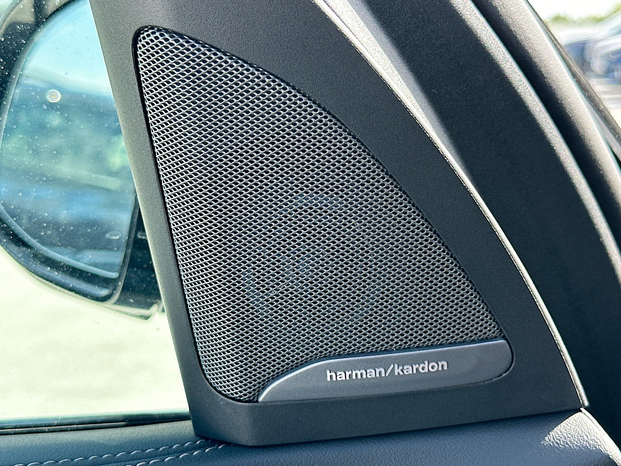 New 2025 BMW X7 M60i w/ Executive Package image 19