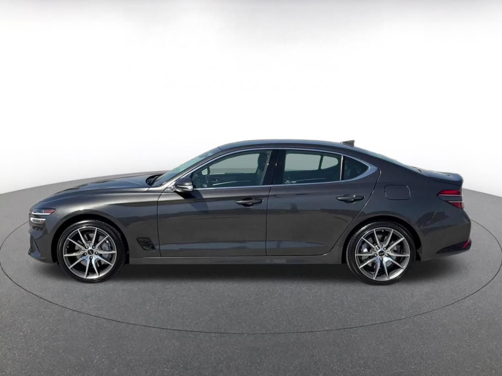 Used 2026 Genesis G70 2.5T RWD image 8