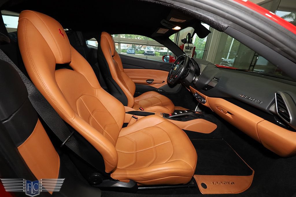 Used 2018 Ferrari 488 GTB RWD image 19