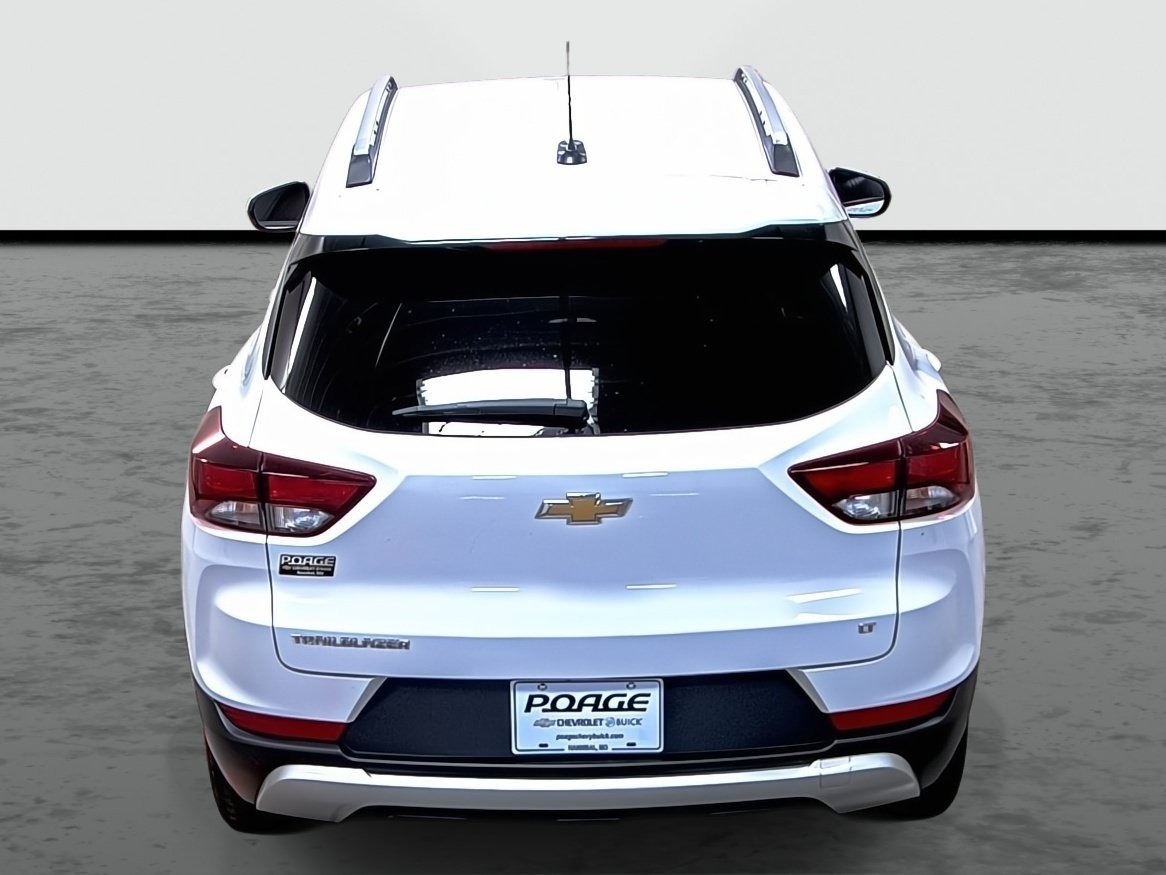 Certified 2023 Chevrolet TrailBlazer LT w/ Convenience Package FWD image 3