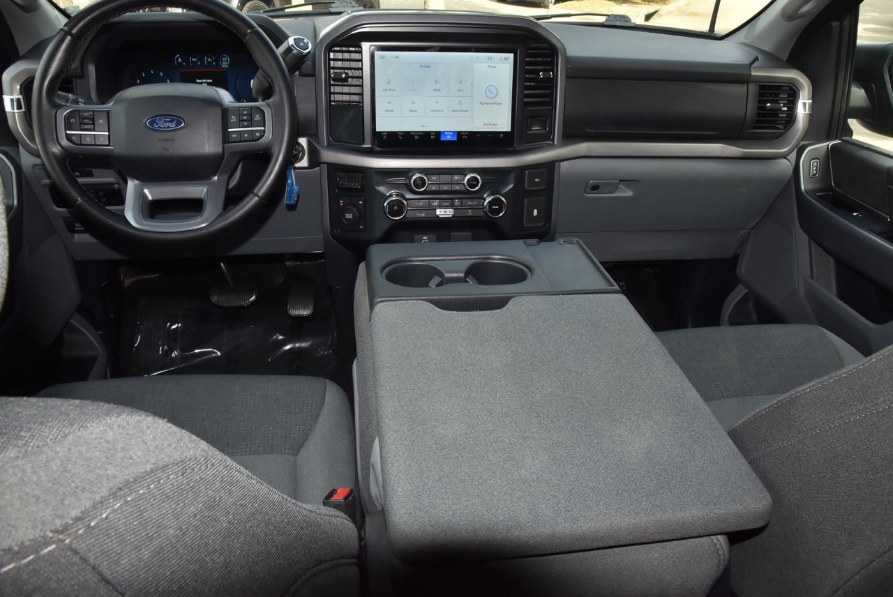 Used 2025 Ford F150 XLT w/ Equipment Group 301A Standard AWD/4WD image 16