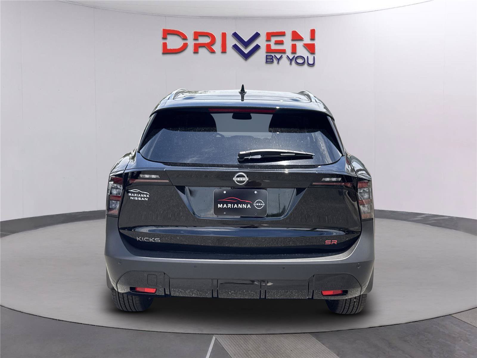 New 2026 Nissan Kicks SR FWD image 5