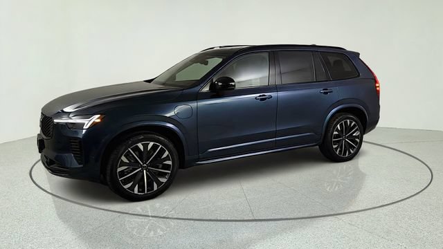 New 2026 Volvo XC90 T8 Ultra w/ Lounge Package AWD/4WD image 3