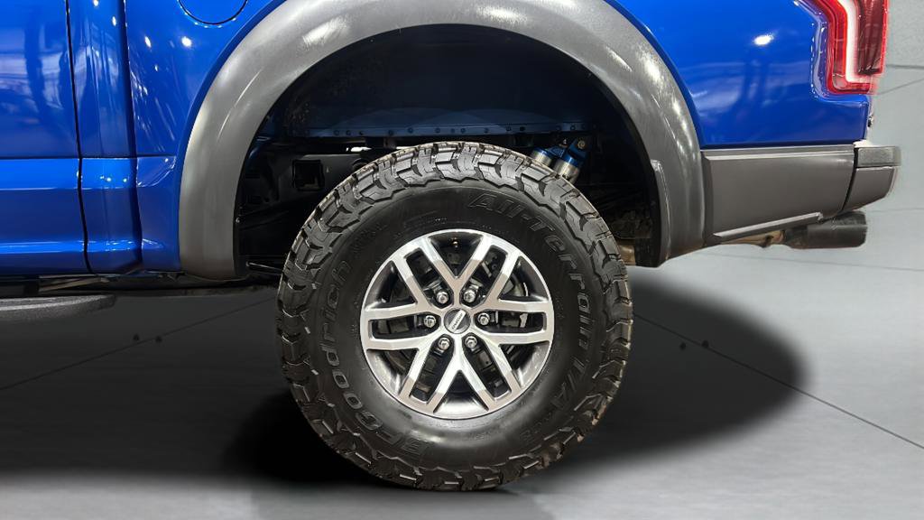 Used 2017 Ford F150 Raptor w/ Equipment Group 801A Mid image 37