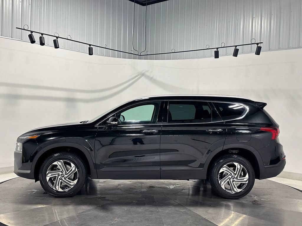 Used 2023 Hyundai Santa Fe SEL AWD/4WD image 16
