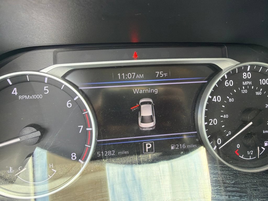 Used 2024 Nissan Sentra SV FWD image 12