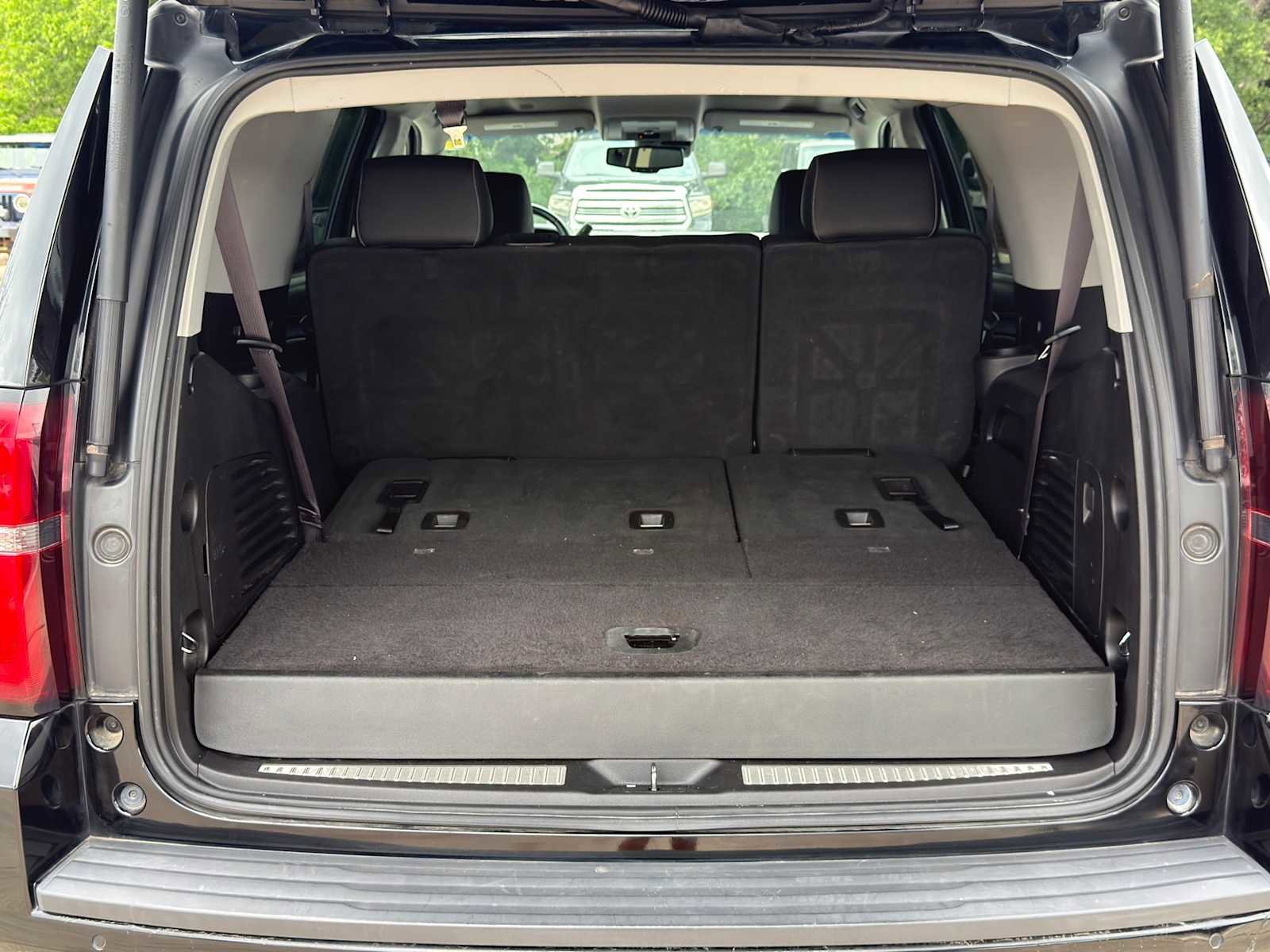 Used 2017 Chevrolet Tahoe LT RWD image 7