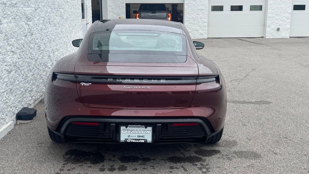 Used 2022 Porsche Taycan 4S AWD/4WD image 4