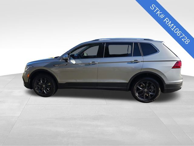 Used 2024 Volkswagen Tiguan SE image 4