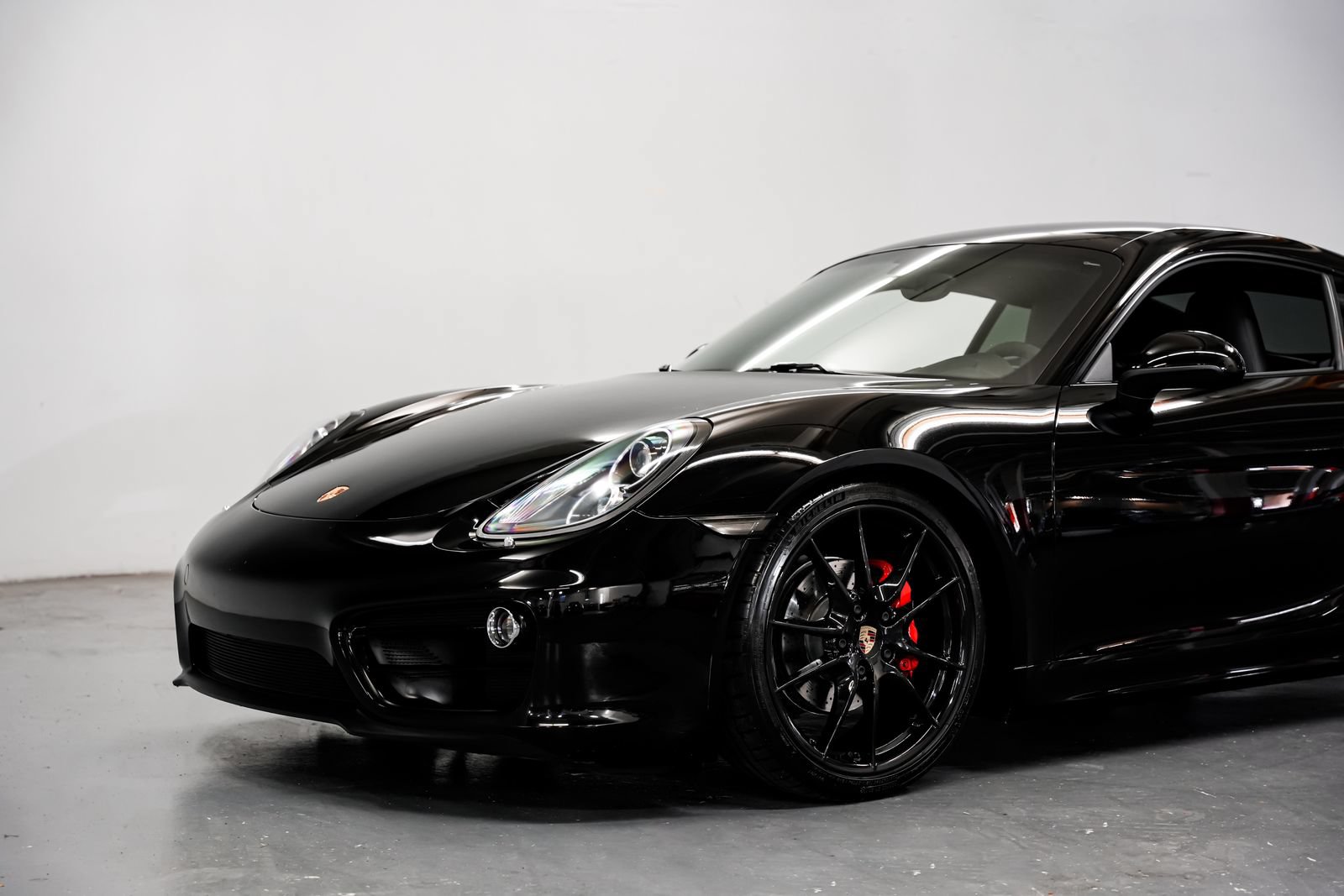 Used 2015 Porsche Cayman RWD image 27